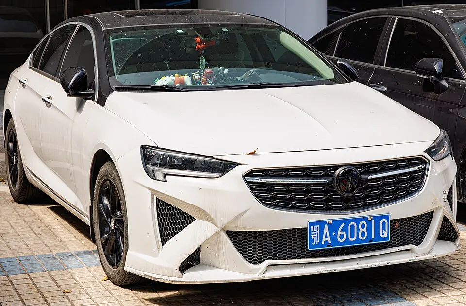 Opel 4