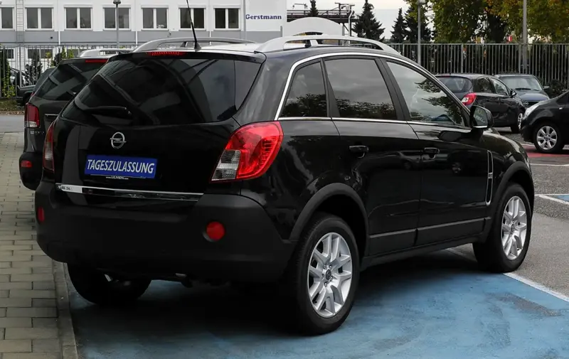 Opel Antara - 2