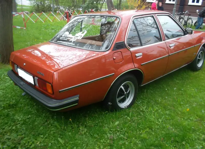 Opel Ascona - 2