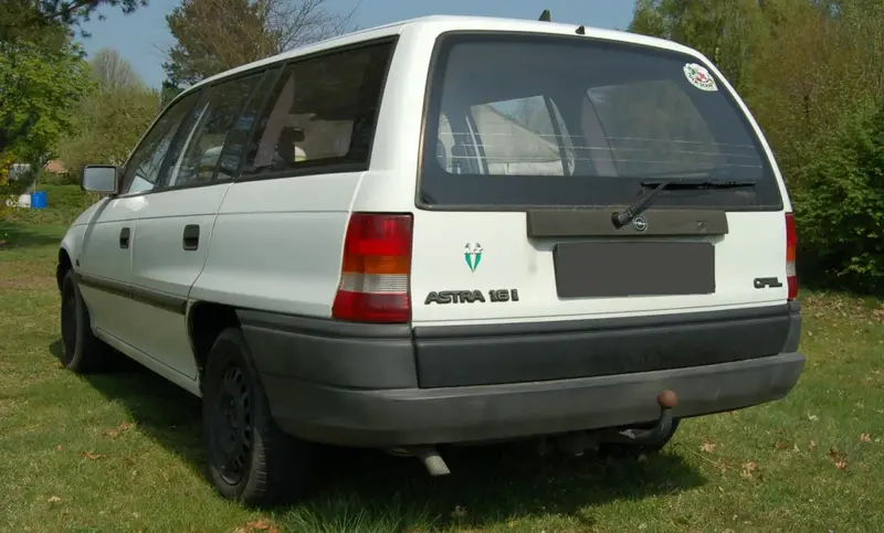 Opel Astra - 3