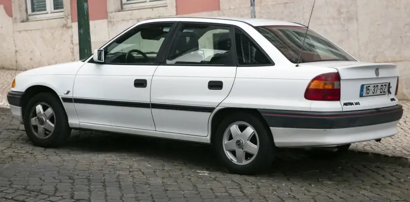 Opel Astra - 3