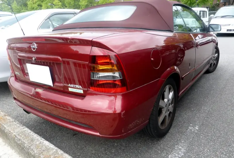 Opel Astra - 4