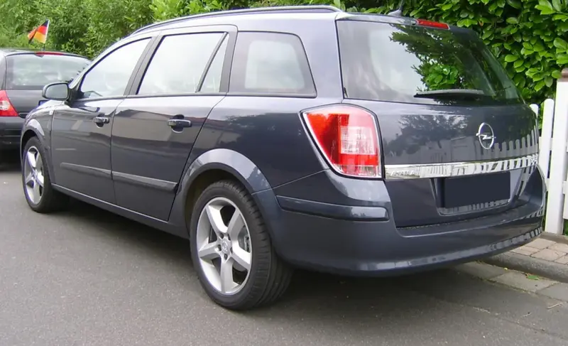 Opel Astra - 4