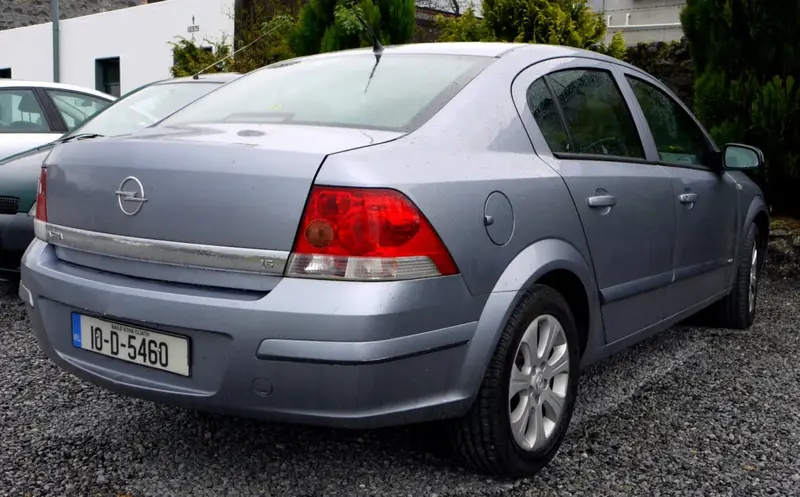 Opel Astra - 3