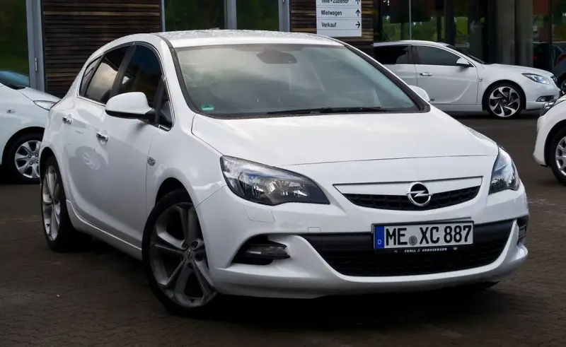Opel Astra - 3