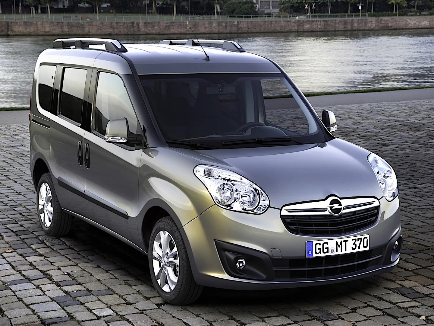 Opel Combo Combo Tour B