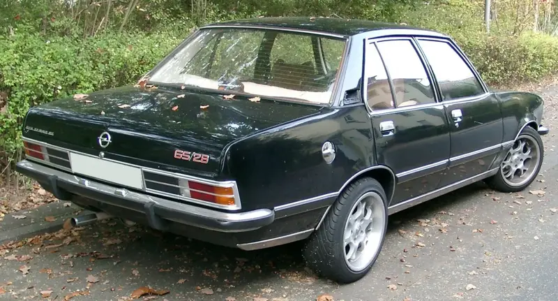 Opel Commodore - 4