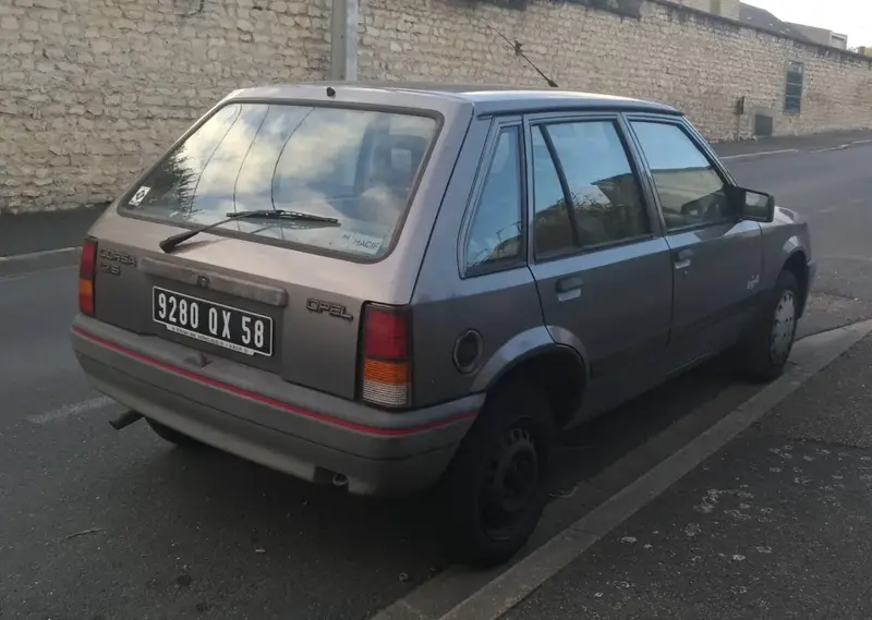 Opel Corsa - 2