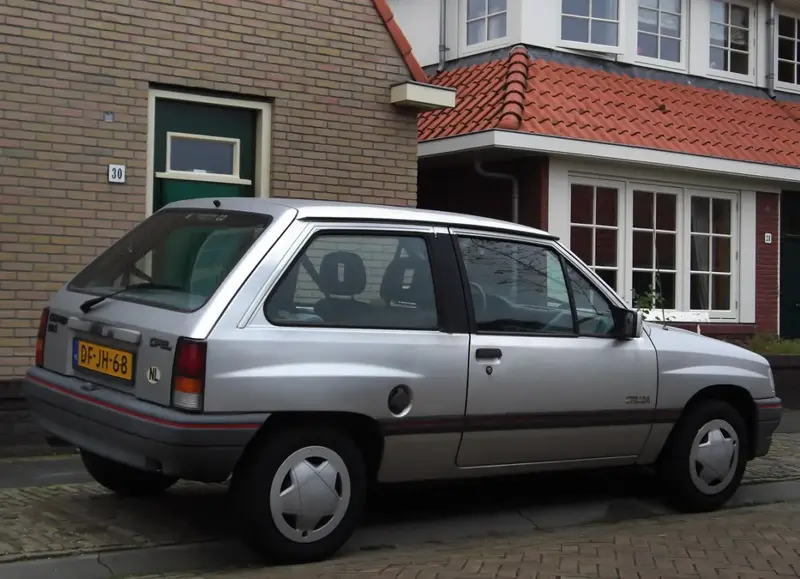 Opel Corsa - 4
