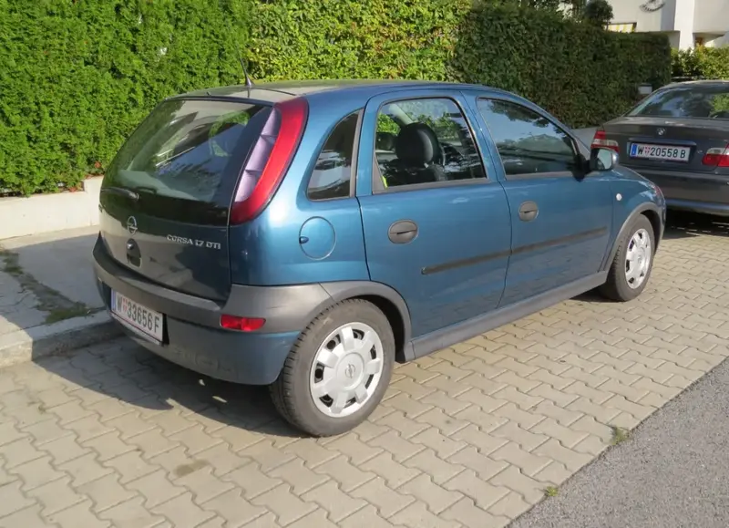 Opel Corsa - 2