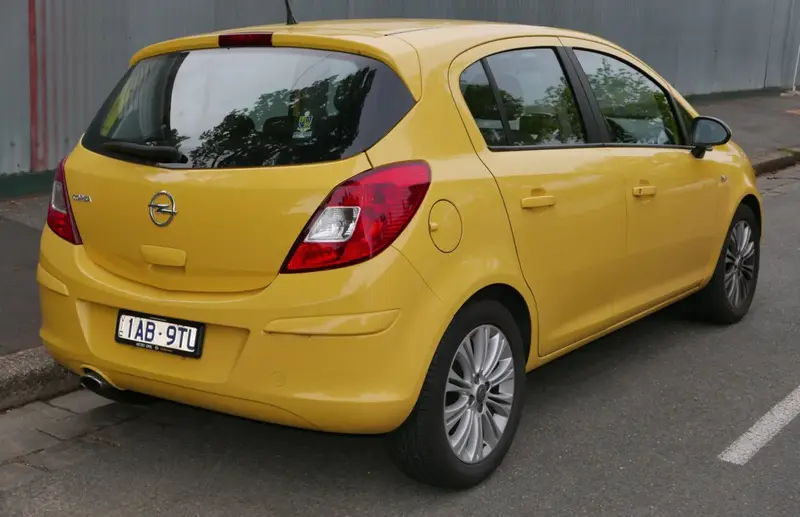 Opel Corsa - 2