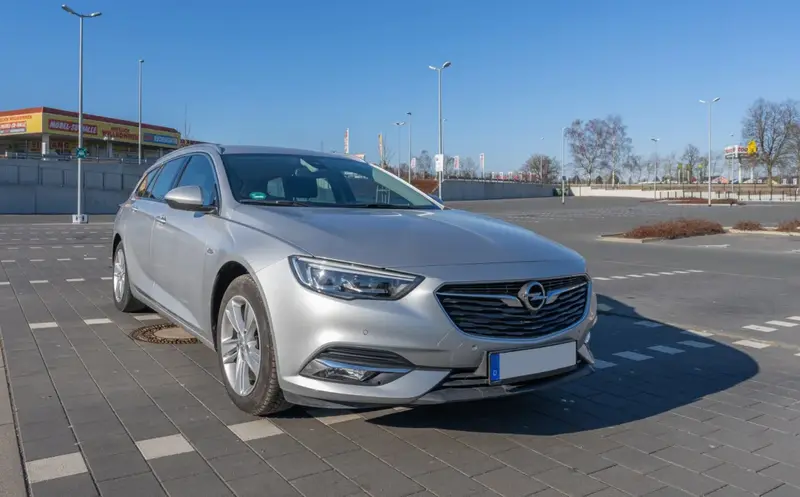 Opel Insignia Insignia Sports Tourer (B)