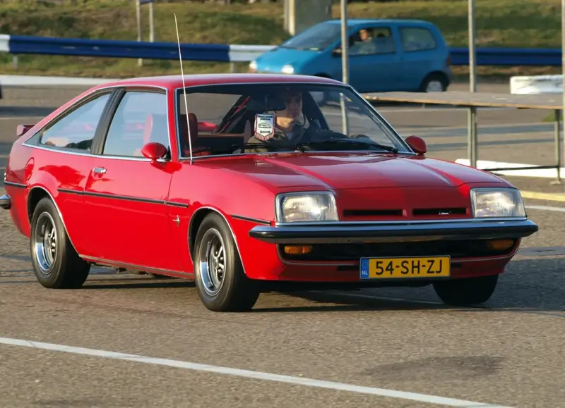 Opel Manta - 1