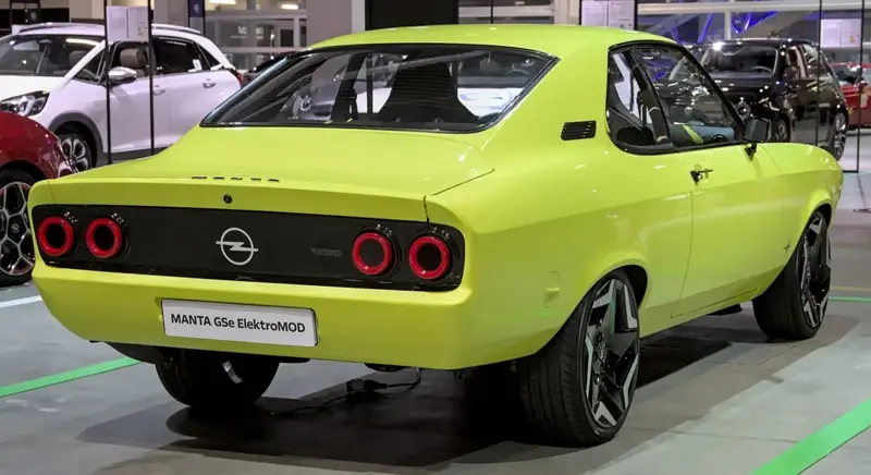Opel Manta - 2