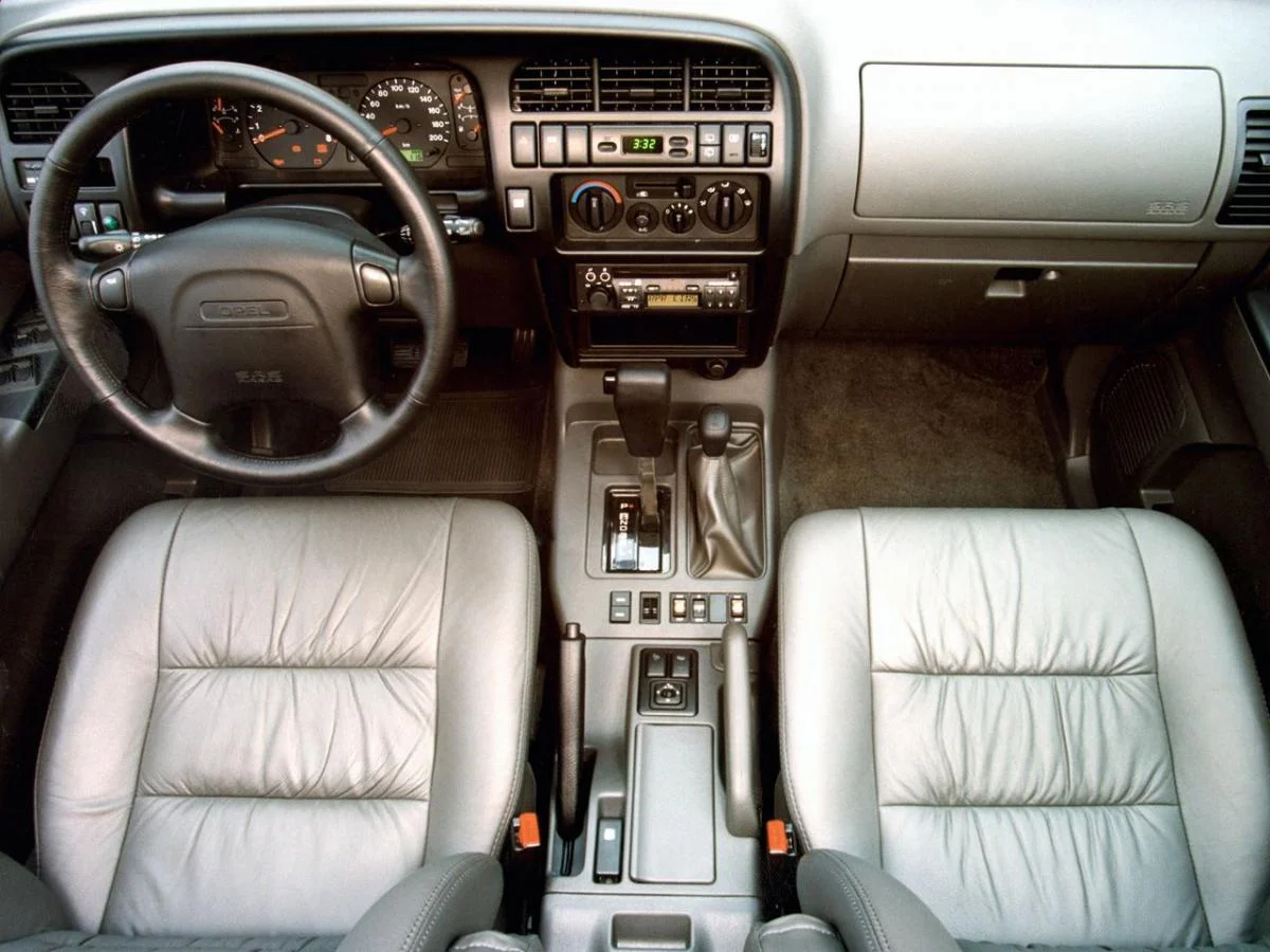 Opel Monterey Monterey