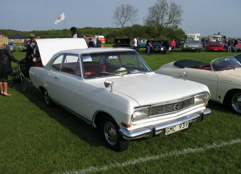 Opel Rekord - 3