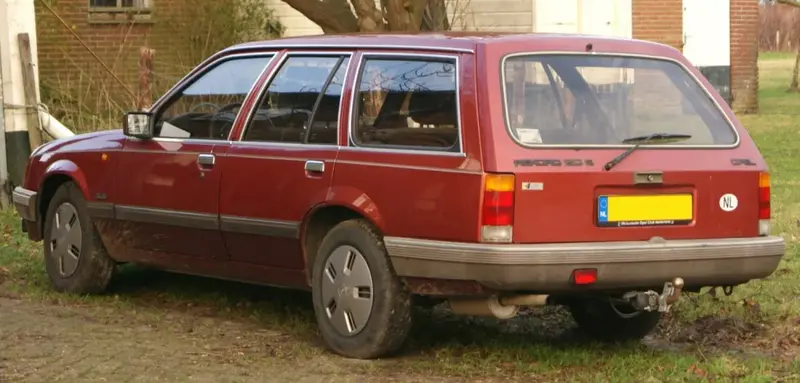 Opel Rekord Rekord E (facelift 1982)