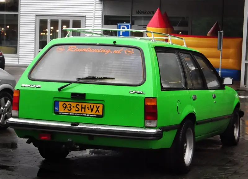 Opel Rekord - 2