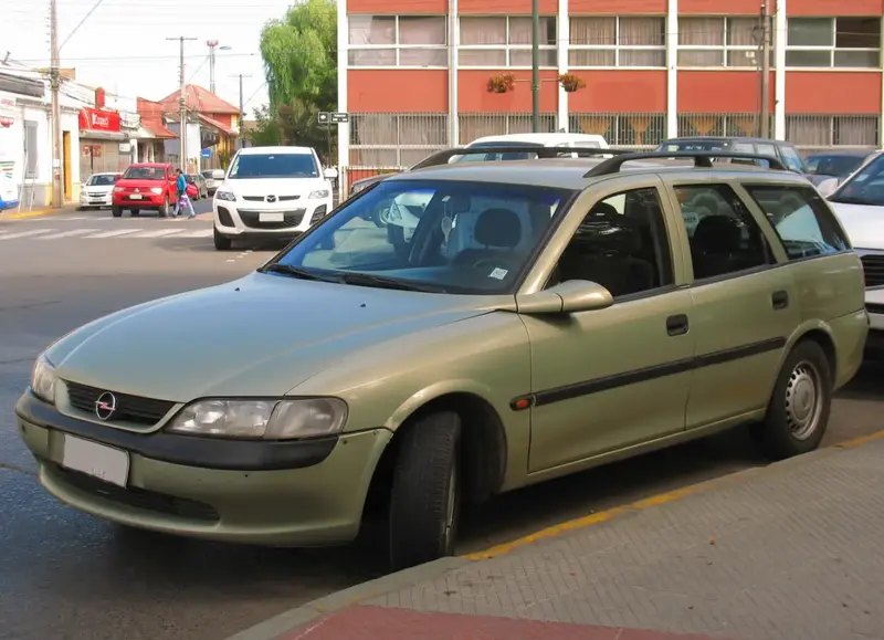 Opel Vectra - 2