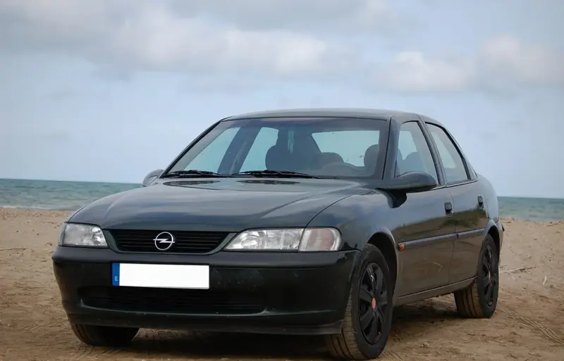 Opel Vectra - 3