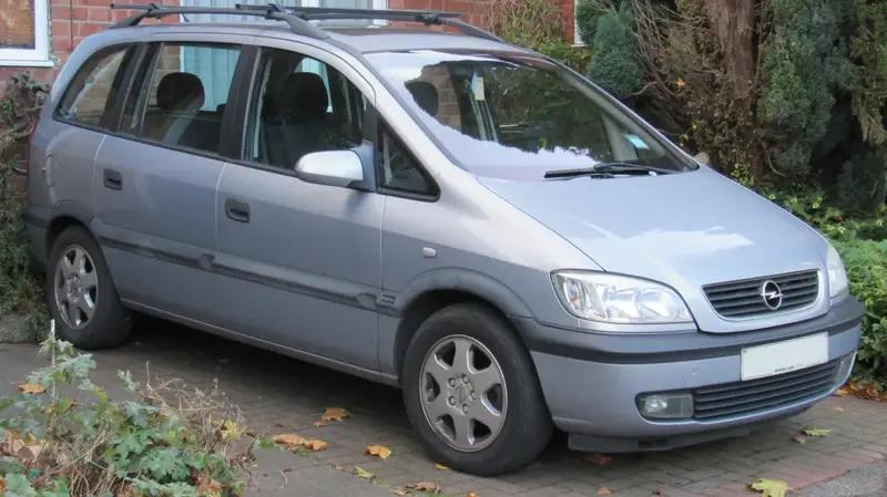 Opel Zafira Zafira A (T3000)