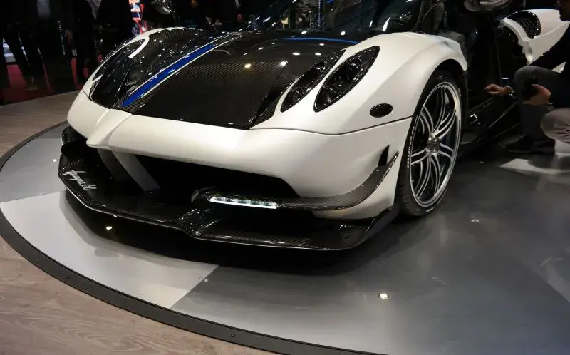 Pagani Huayra - 2
