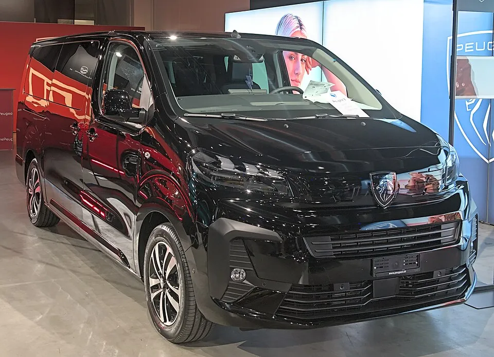 Peugeot Traveller Traveller L2 (facelift 2024)