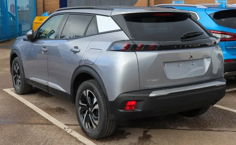 Peugeot 2008 - 5