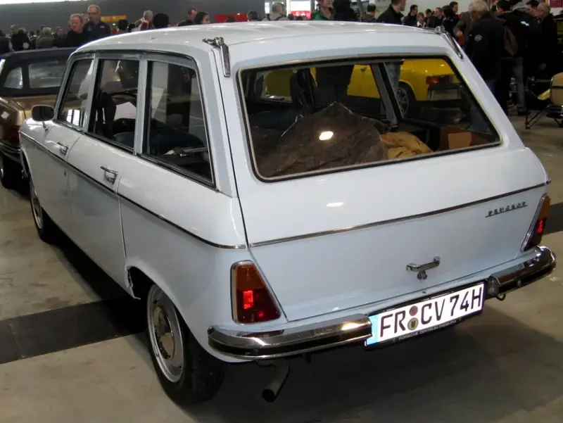 Peugeot 204 - 3