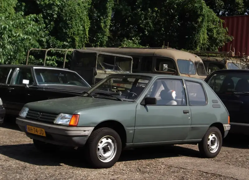 Peugeot 205 - 5