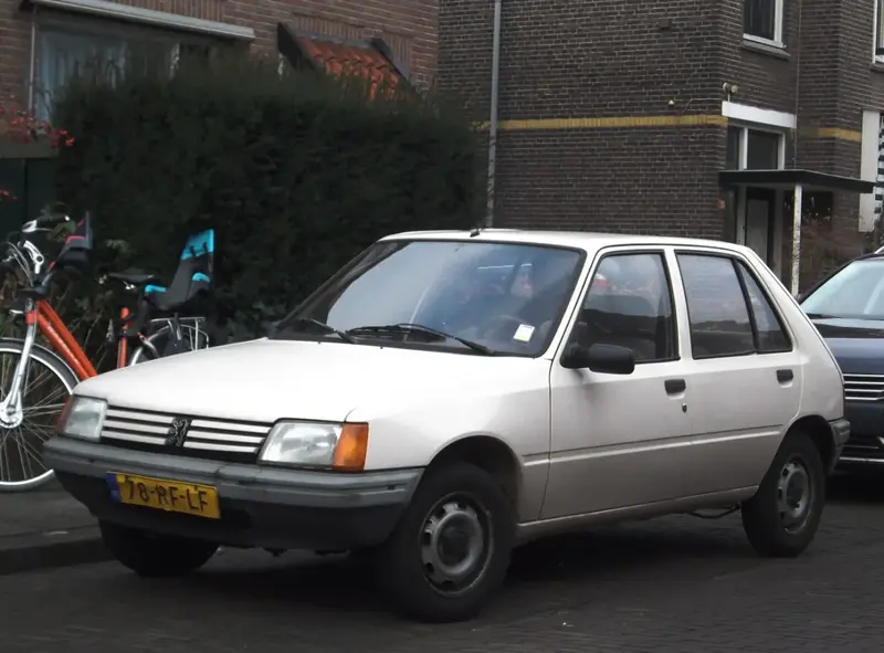 Peugeot 205 205 I (741A/C)