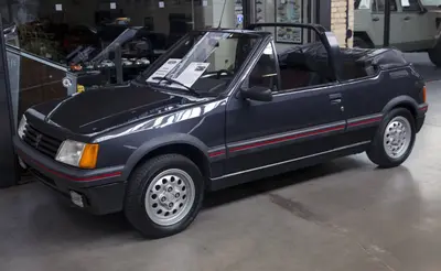Peugeot 205 205 I Cabrio (741B,20D)