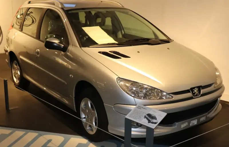 Peugeot 206 - 3