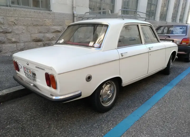 Peugeot 304 - 4