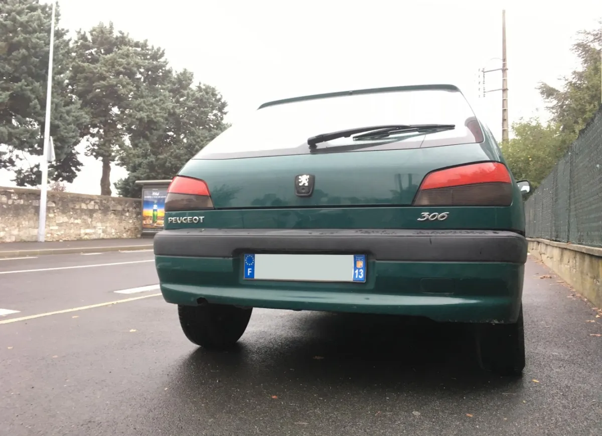 Peugeot - 4