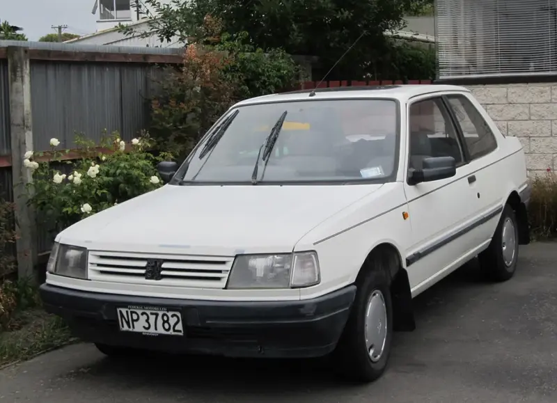 Peugeot 309 309 (10C,10A)