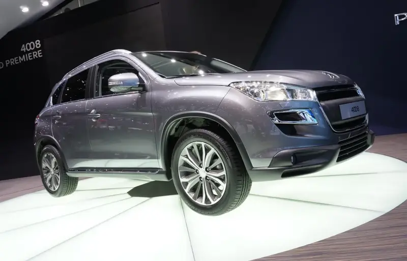 Peugeot 4008 4008 1.8 HDI STT (150 bg) FAP - görsel 3