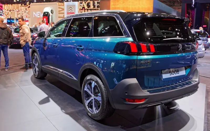Peugeot 5008 - 2