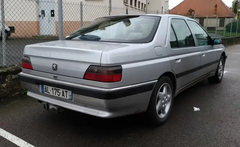 Peugeot 605 - 2