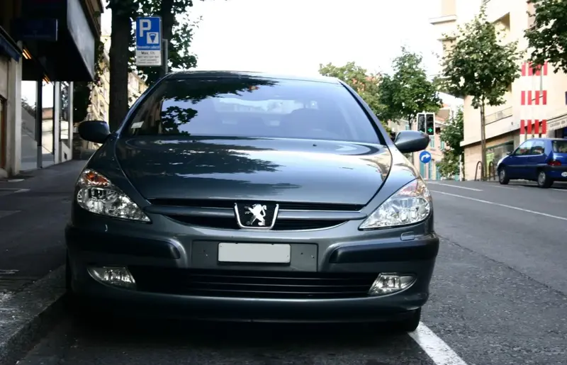 Peugeot 607 - 6