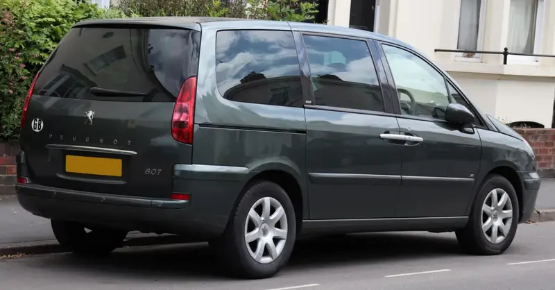 Peugeot 807 - 2