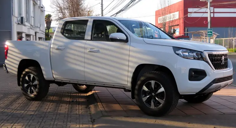 Peugeot Landtrek Landtrek Double Cab 1.9d (150 bg) - görsel 2