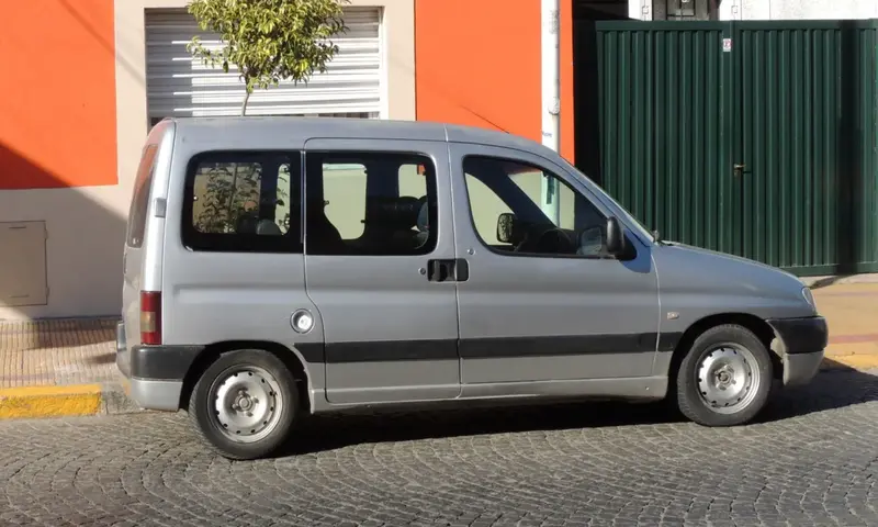 Peugeot Partner - 2