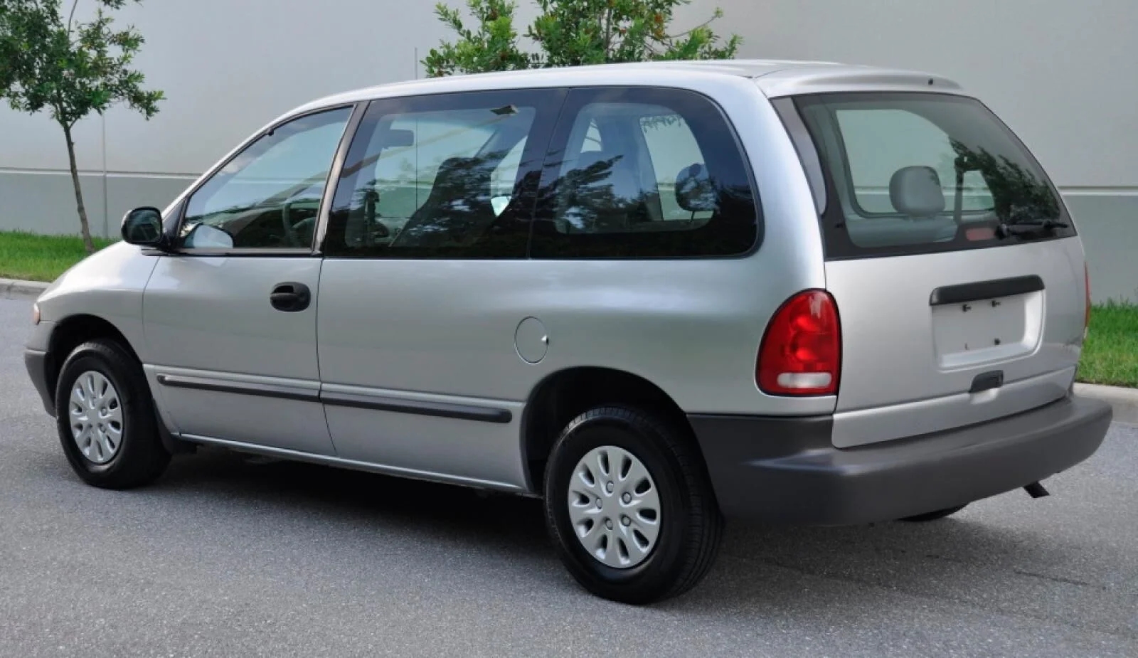 Plymouth Voyager Voyager II