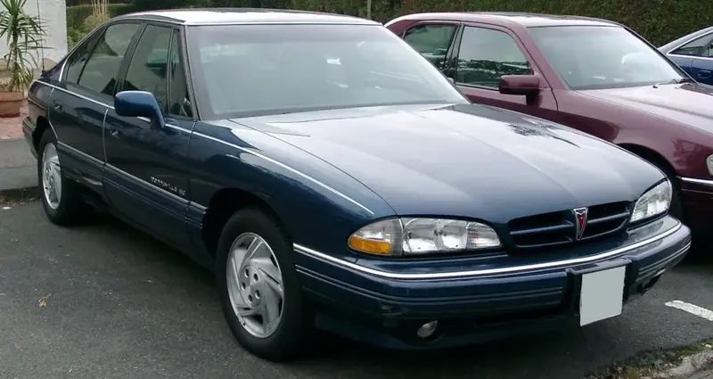 Pontiac Bonneville - 2