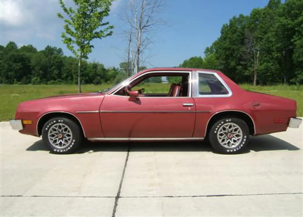 Pontiac Sunbird Sunbird 3.8 (113 bg) - görsel 2
