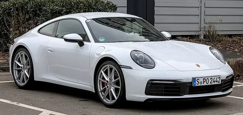 Porsche 911 - 4