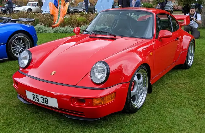 Porsche 911 911 (964)