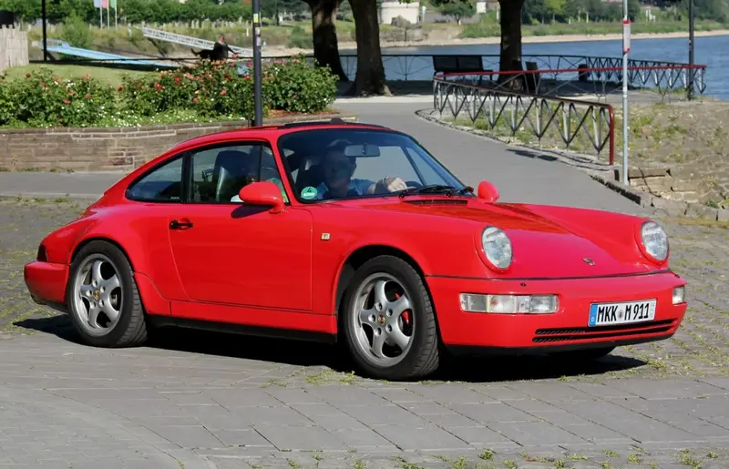 Porsche 911 - 4