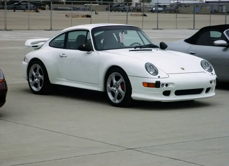 Porsche 911 - 4